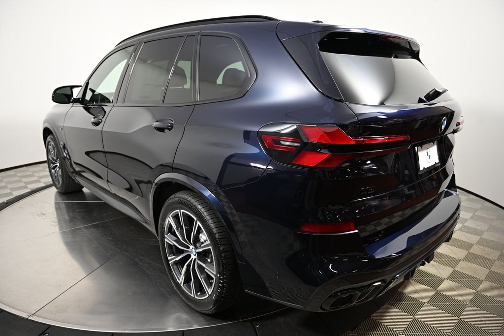 2025 BMW X5 M60i 3