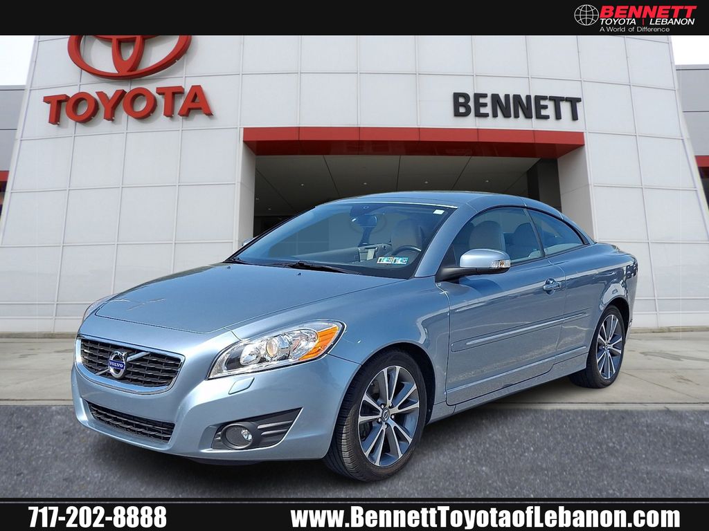 2011 Volvo C70 T5