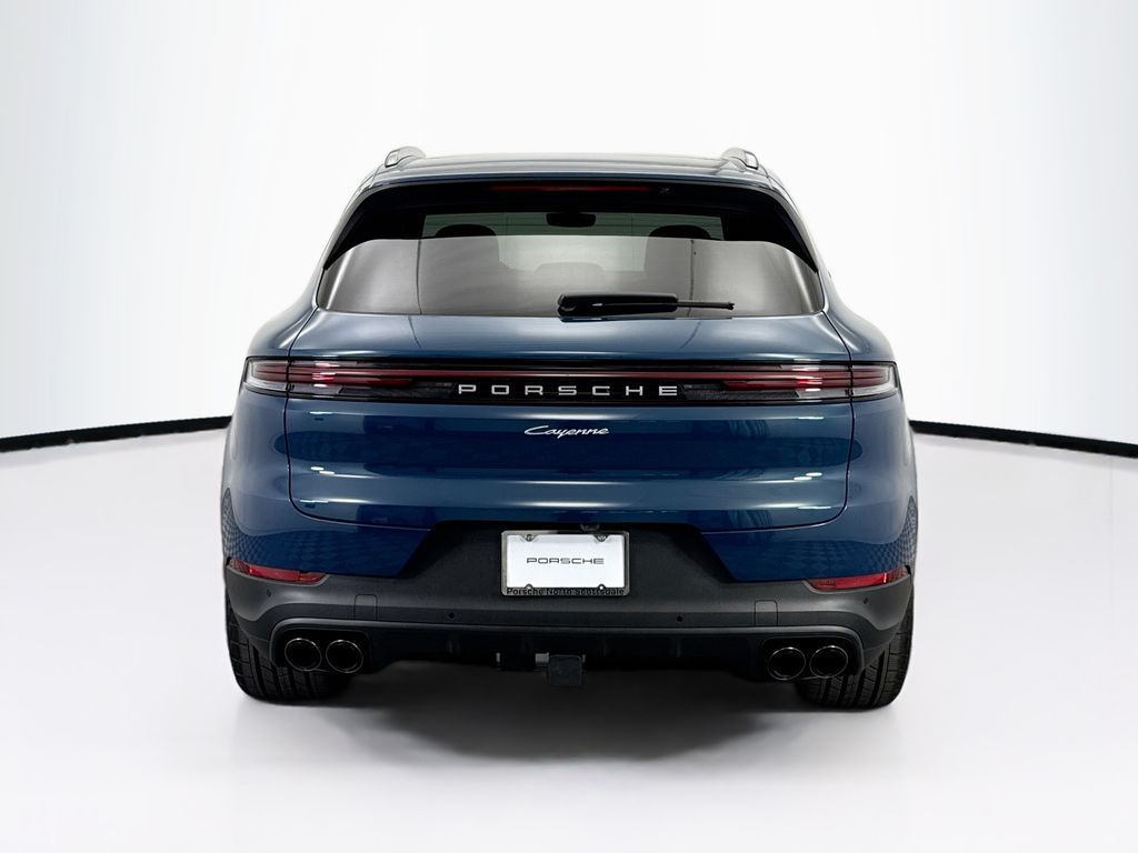 Thumbnail: 2026 Porsche Cayenne - 6