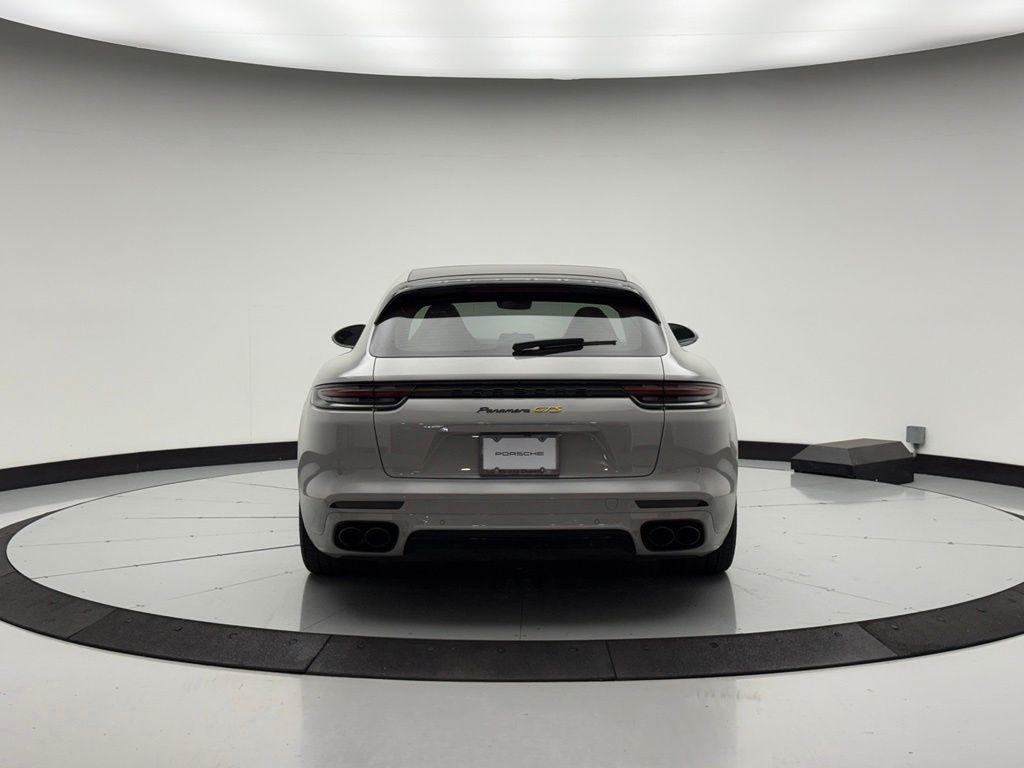 Thumbnail: 2020 Porsche Panamera - 7