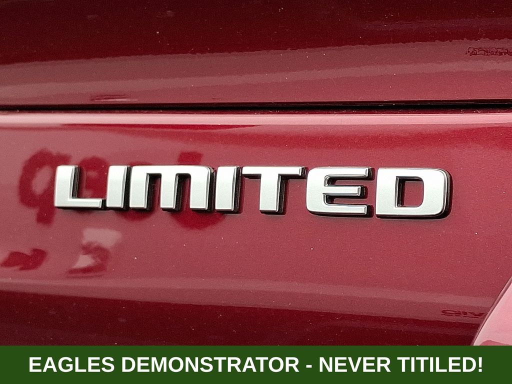 New 2025 Jeep Grand Cherokee L SUV