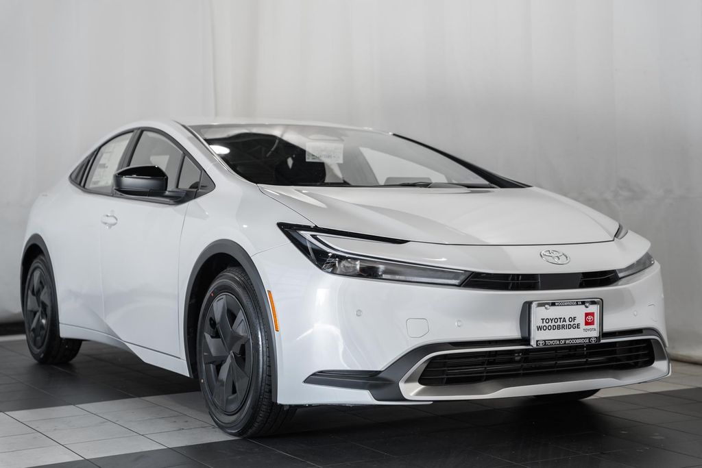 Wind Chill Prl 2026 Toyota Prius Plug-In Hybrid SE FWD Hatchback Front-Wheel Drive Continuously Variable Transmission