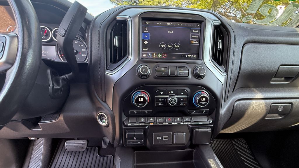 Used 2020 Chevrolet Silverado 1500 RST 4D Crew Cab