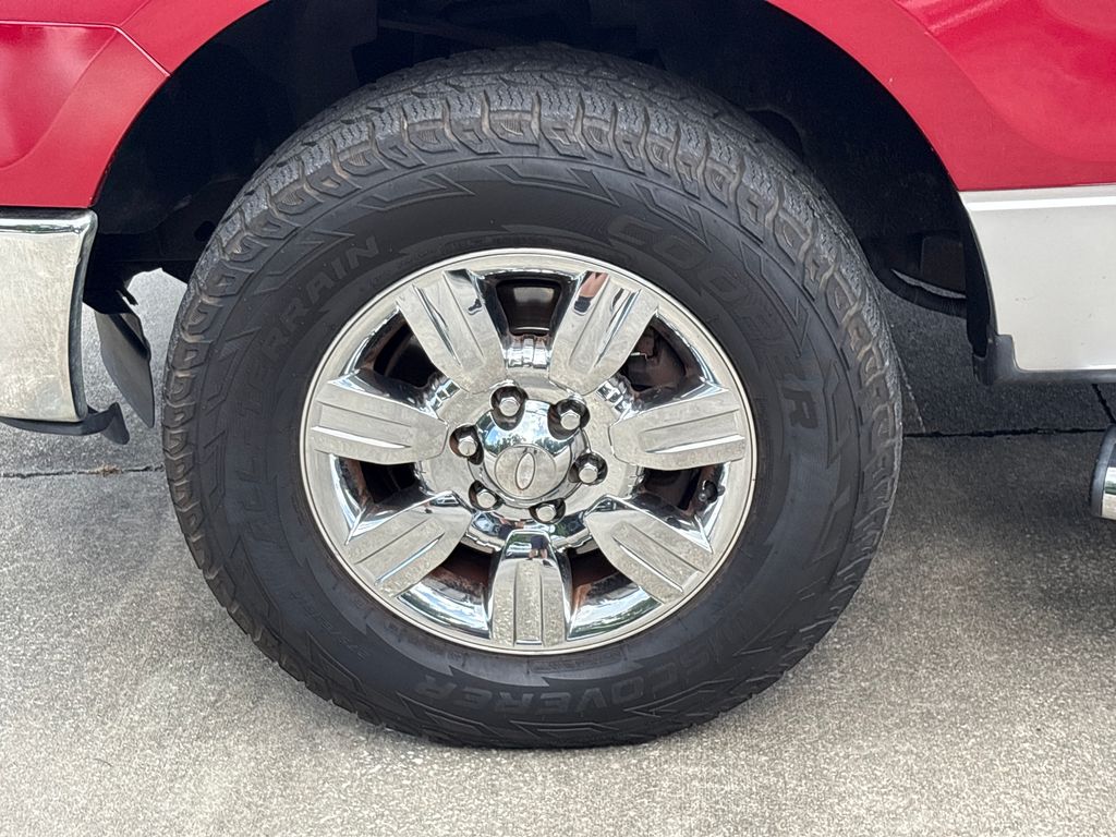 Used 2012 Red Ford XLT image 12