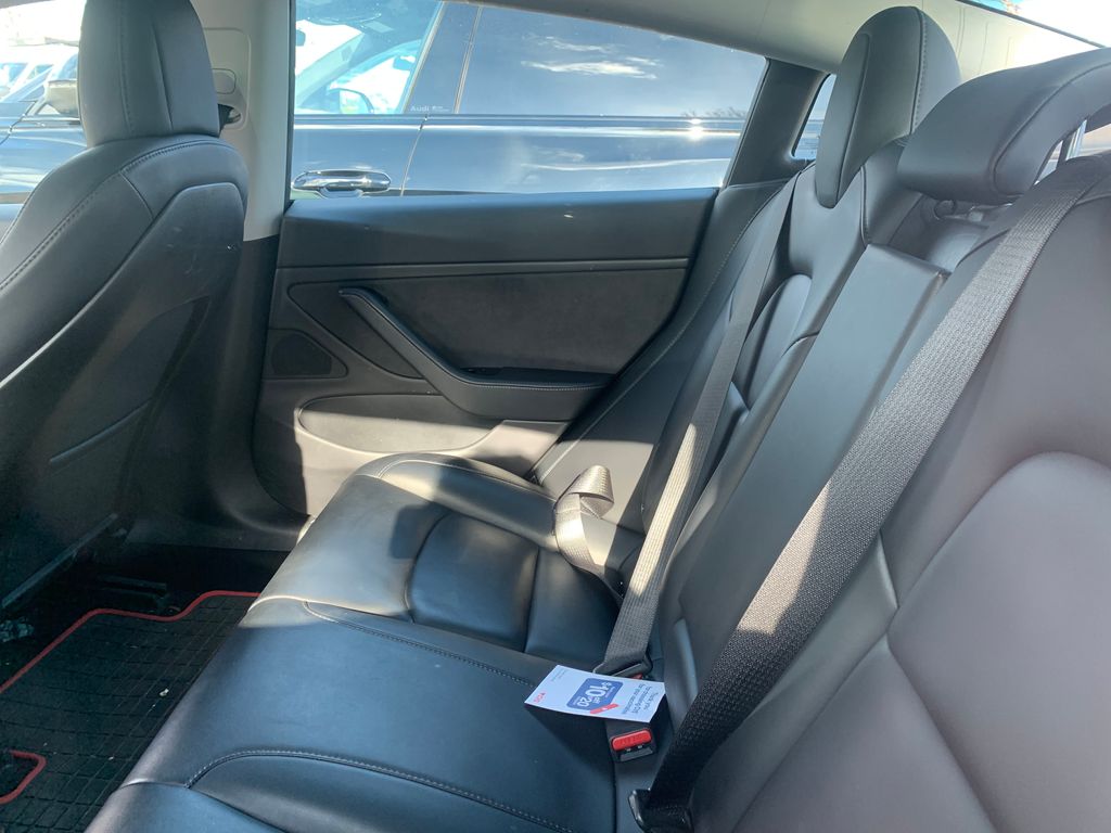 Thumbnail: 2018 Tesla Model 3 - 5