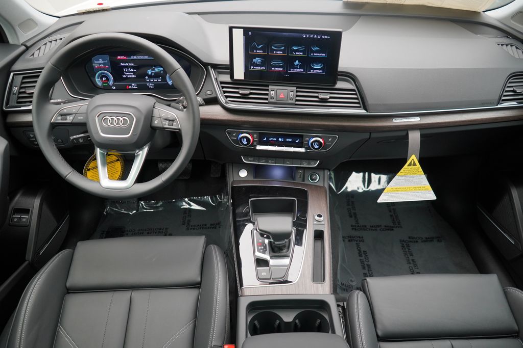 2024 Audi Q5 e  11