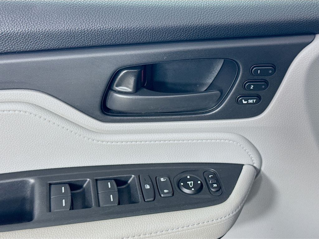 Used Car 2018 Honda Odyssey  Ex-l For Sale Under $25,000 In Austin, Texas