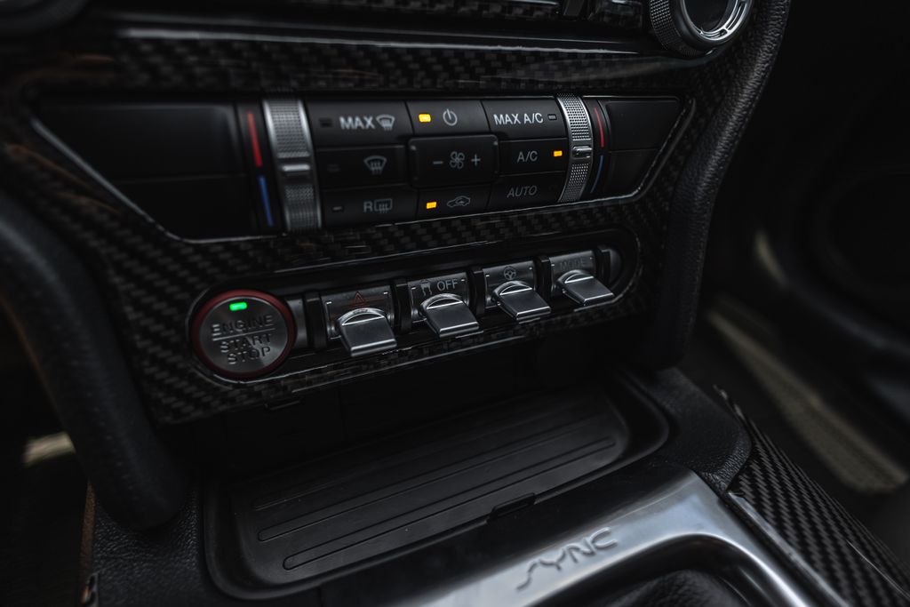 2023 Ford Mustang GT Premium thumbnail 15