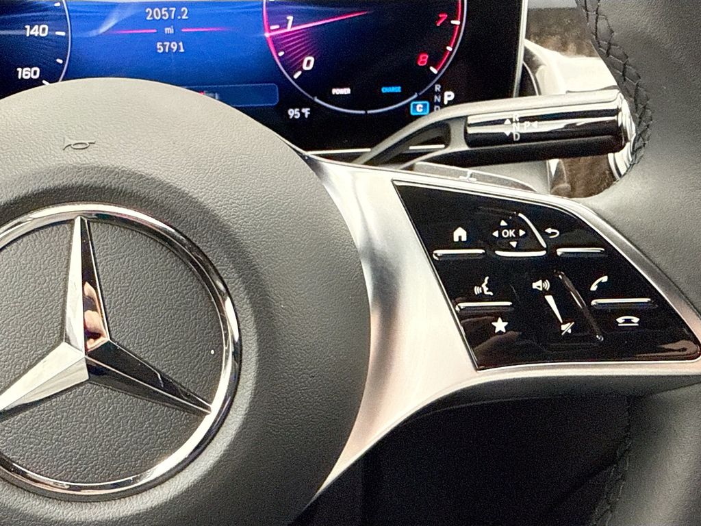 Thumbnail: 2026 Mercedes-Benz GLC - 12