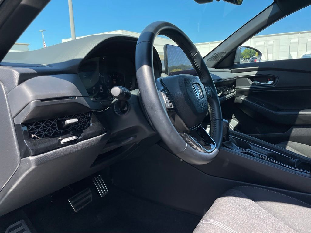 Thumbnail: 2025 Honda Accord - 27