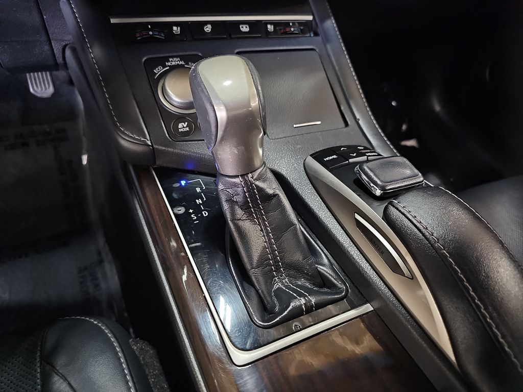 Used 2018 Lexus ES Sedan