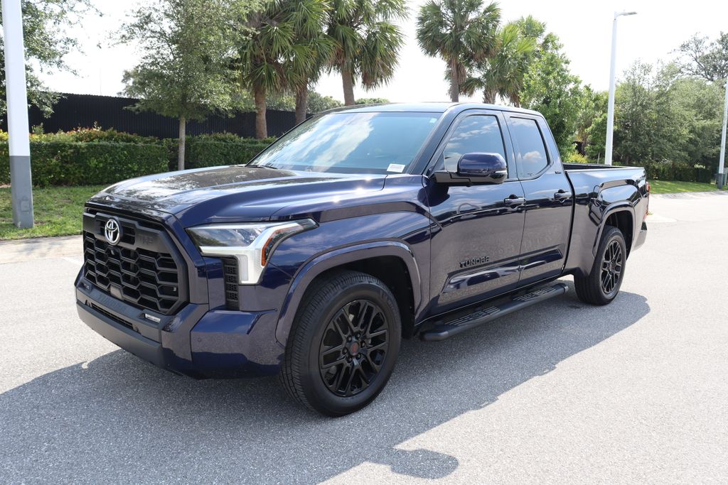 2022 Toyota Tundra SR5 -
                West Palm Beach, FL