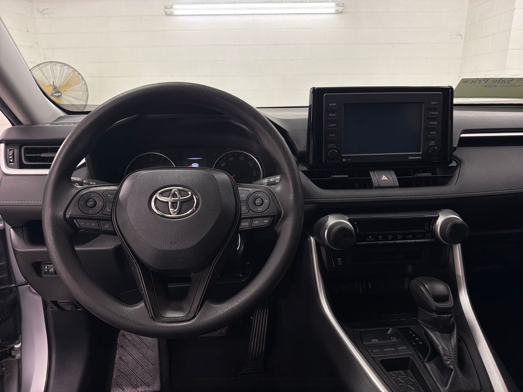 Certified Used 2020 Silver Toyota LE image 9