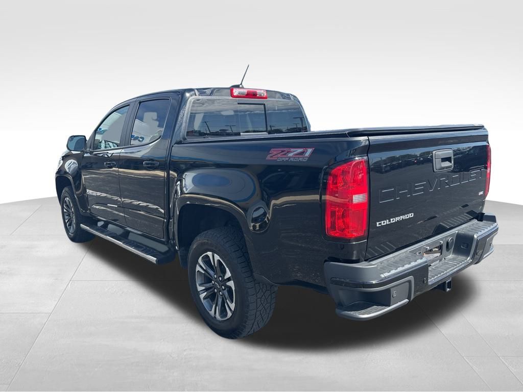 2021 Chevrolet Colorado Z71 photo 2