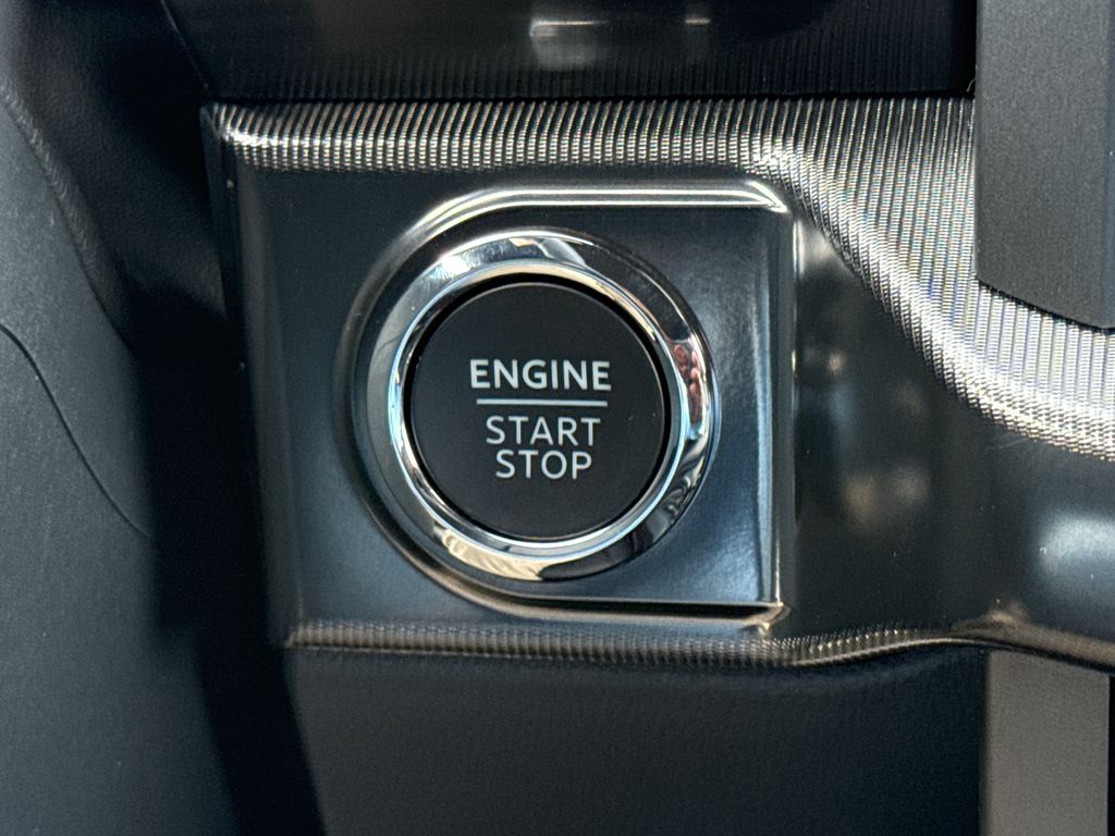 New 2026 White Ford Lariat image 23