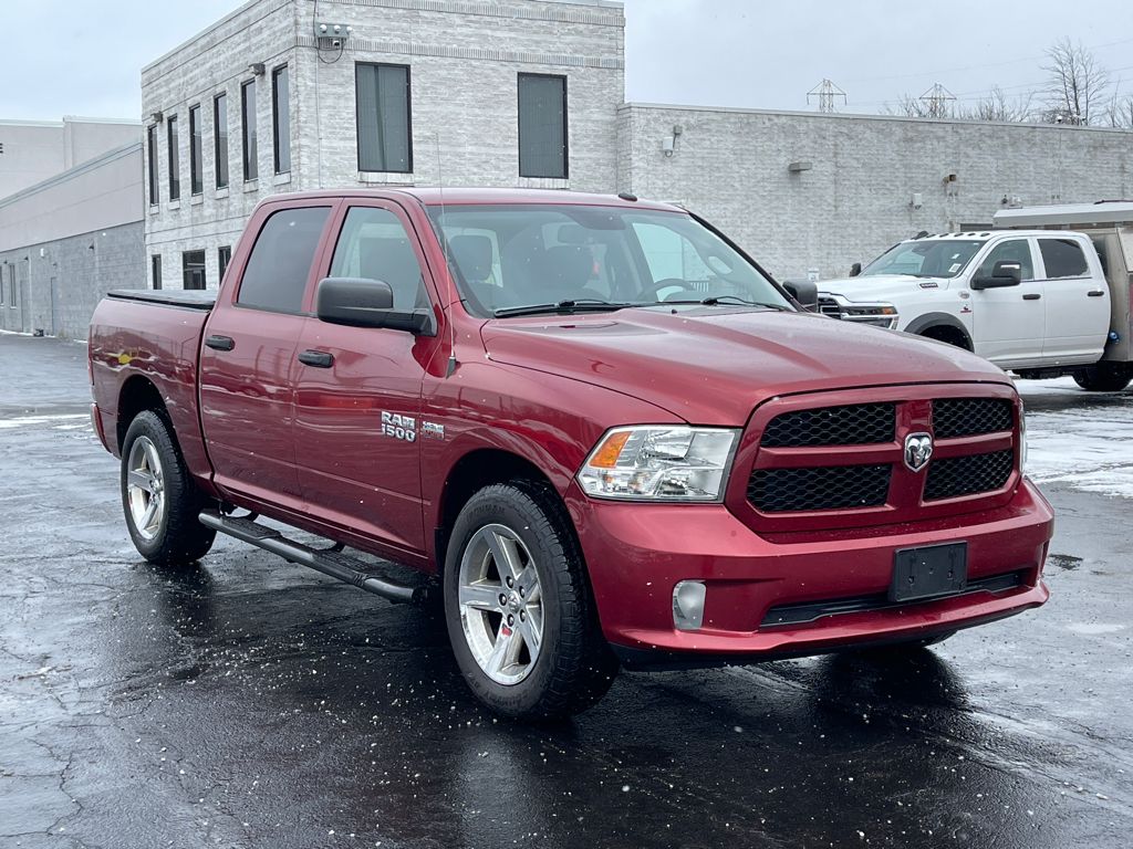 2014 RAM 1500 Express Crew Cab 4WD