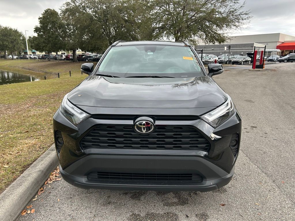 Thumbnail: 2024 Toyota RAV4 - 8