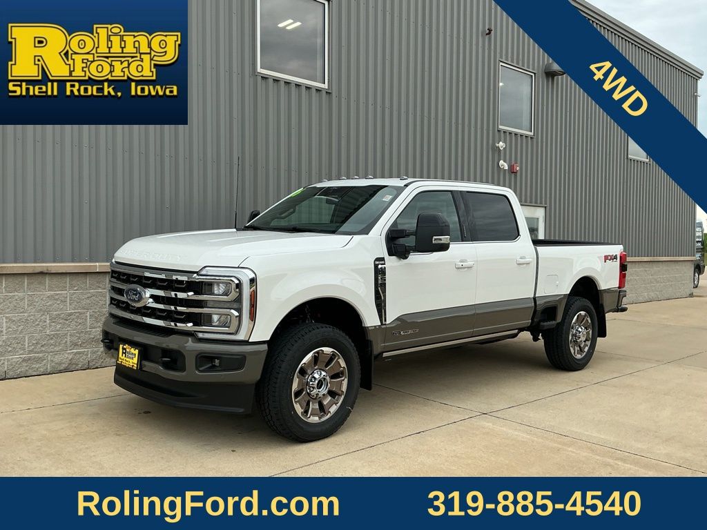 Star White Metallic Tri-Coat 2026 Ford F-350 Super Duty Pickup Truck Four-Wheel Drive Automatic