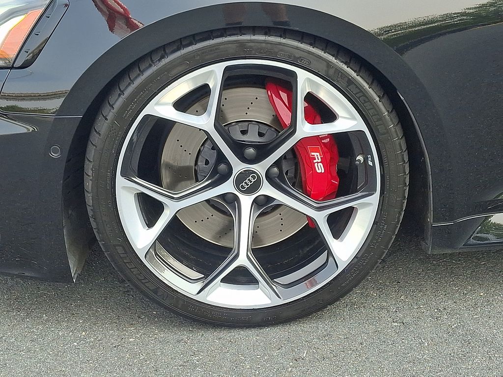 Thumbnail: 2023 Audi RS 5 - 8