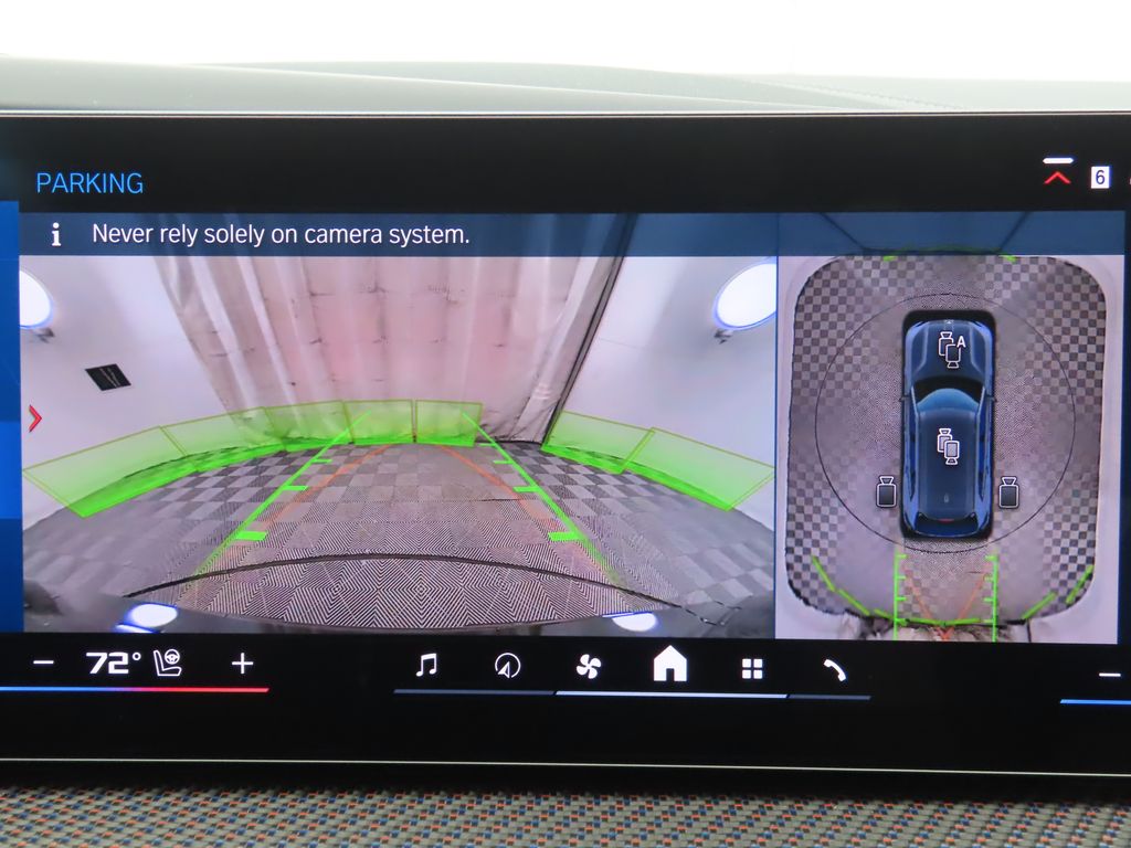 Thumbnail: 2026 BMW XM - 15