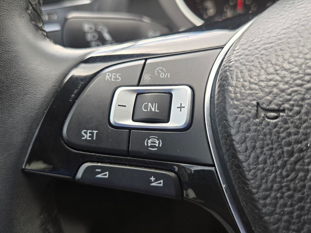 2020 Volkswagen Tiguan - $13,700