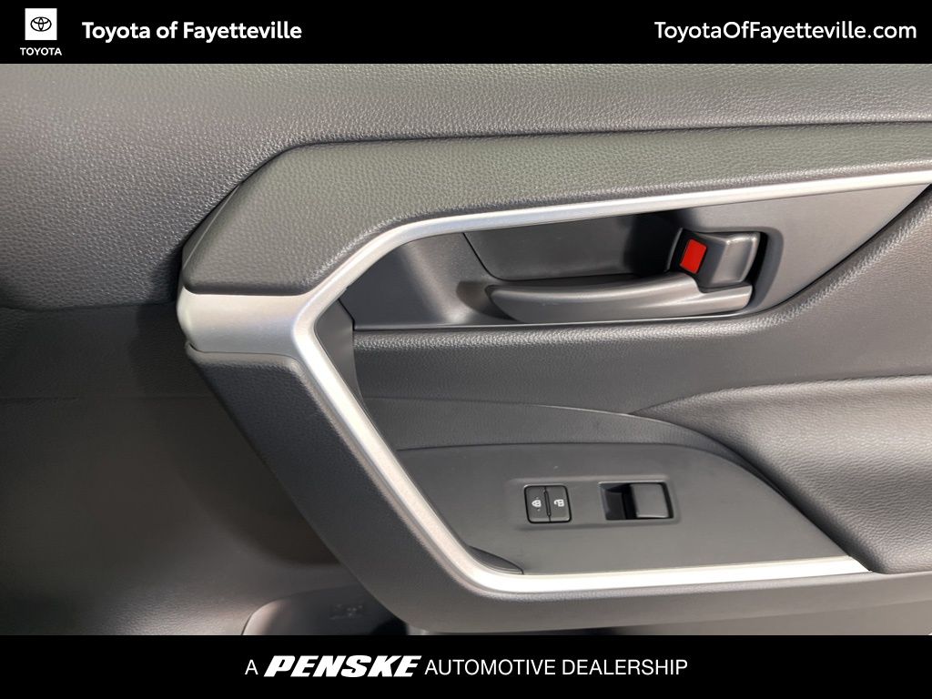 Thumbnail: 2025 Toyota RAV4 - 10