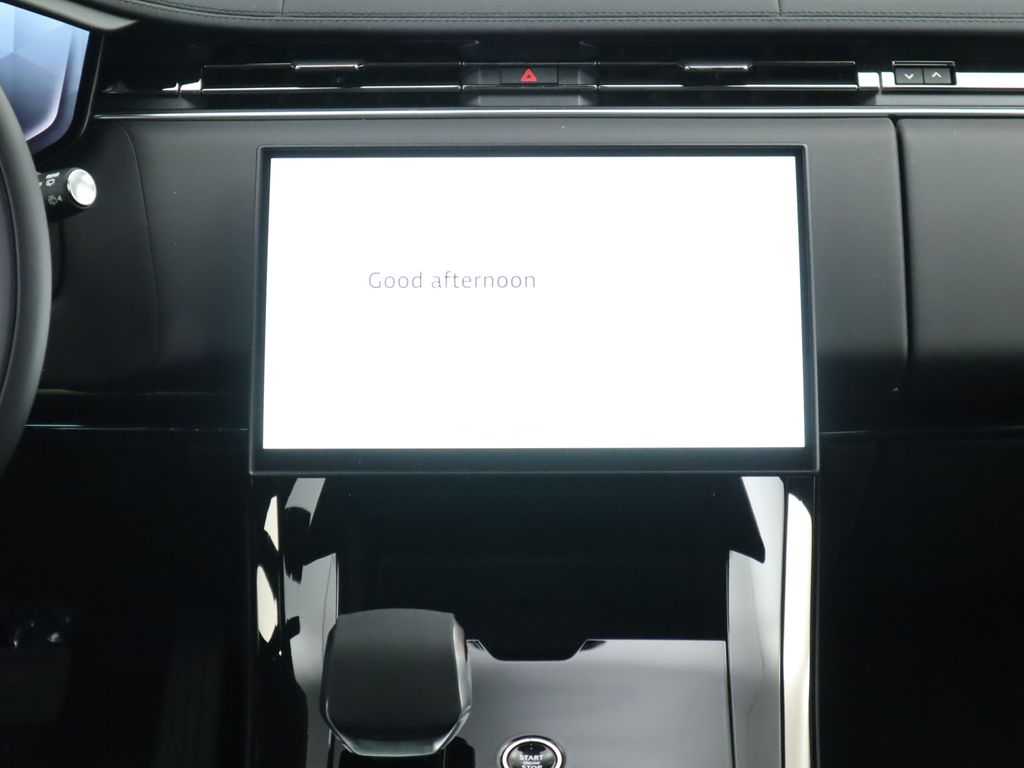 2025 Land Rover Range Rover Sport SE 15
