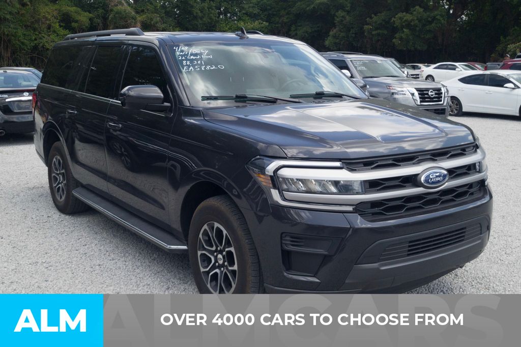 Used 2022 Gray Ford XLT image 2