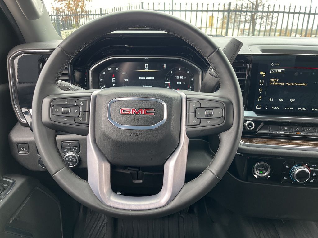 Thumbnail: 2024 GMC Sierra 1500 - 16