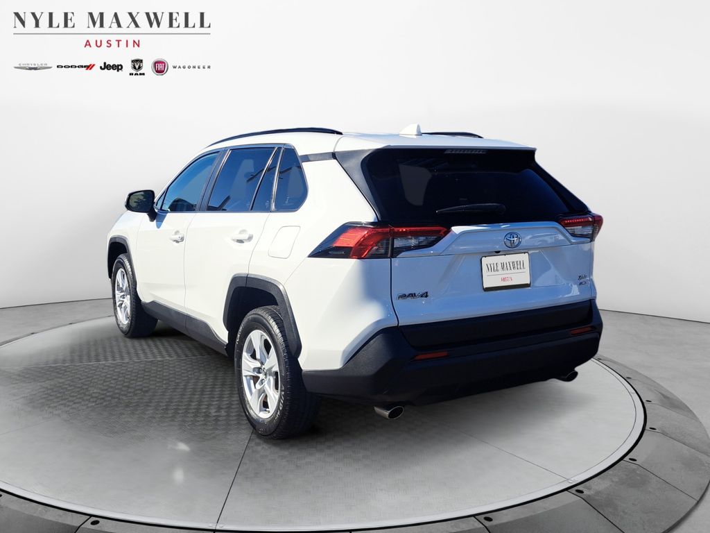 Used Car 2019 Toyota Rav4  Xle For Sale Under $25,000 In Austin, Texas