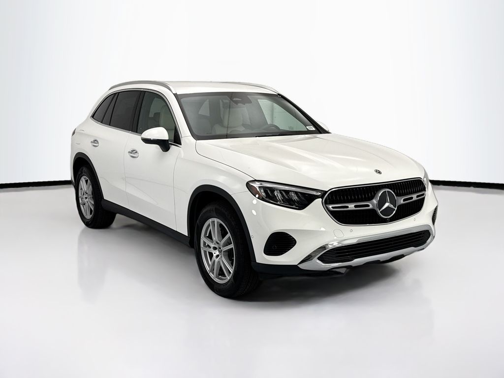 Thumbnail: 2026 Mercedes-Benz GLC - 3