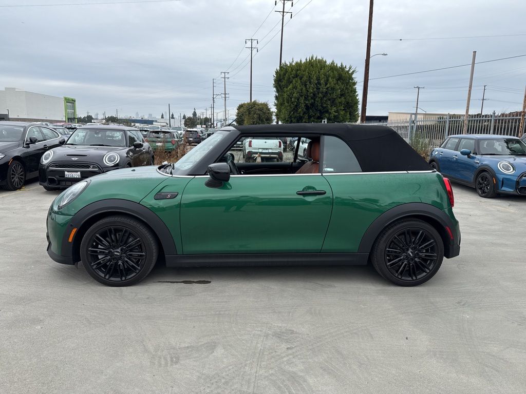 2023 MINI Cooper S Base 2