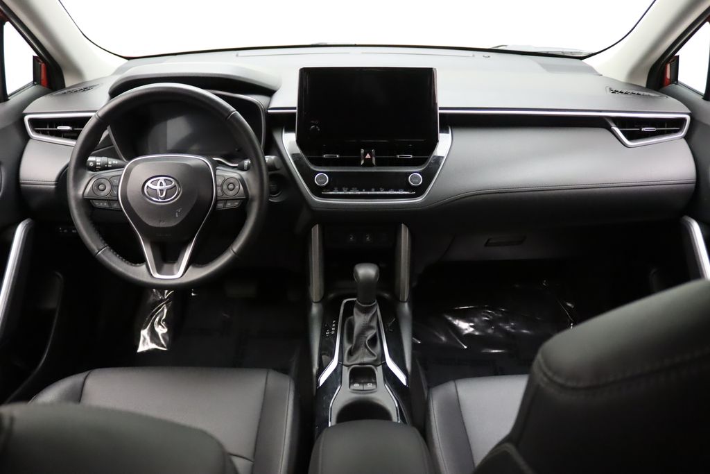 Thumbnail: 2024 Toyota Corolla Cross - 24