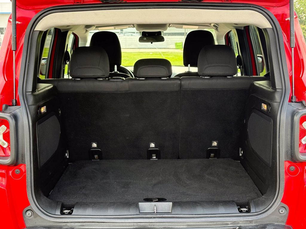 2015 Jeep Renegade Latitude Red at DeMontrond Auto Country