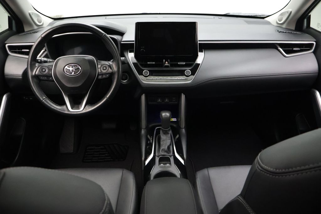 Thumbnail: 2023 Toyota Corolla Cross - 24
