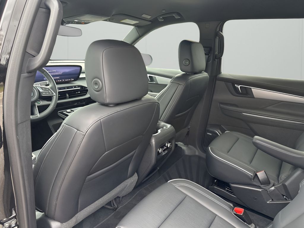 Used Car 2025 Buick Enclave  Preferred For Sale Under $40,000 In Austin, Texas