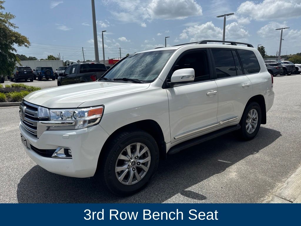 2018 Toyota Land Cruiser V8