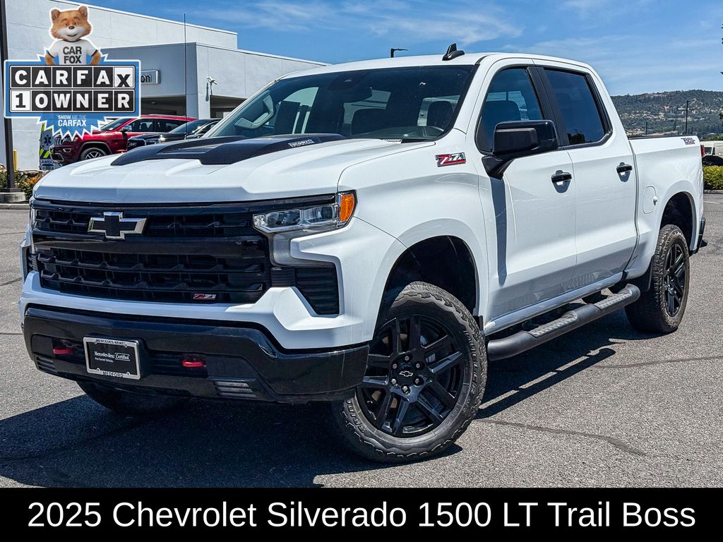 Summit White 2025 Chevrolet Silverado 1500 LT Trail Boss Crew Cab 4WD Pickup Truck Four-Wheel Drive 8-Speed Automatic