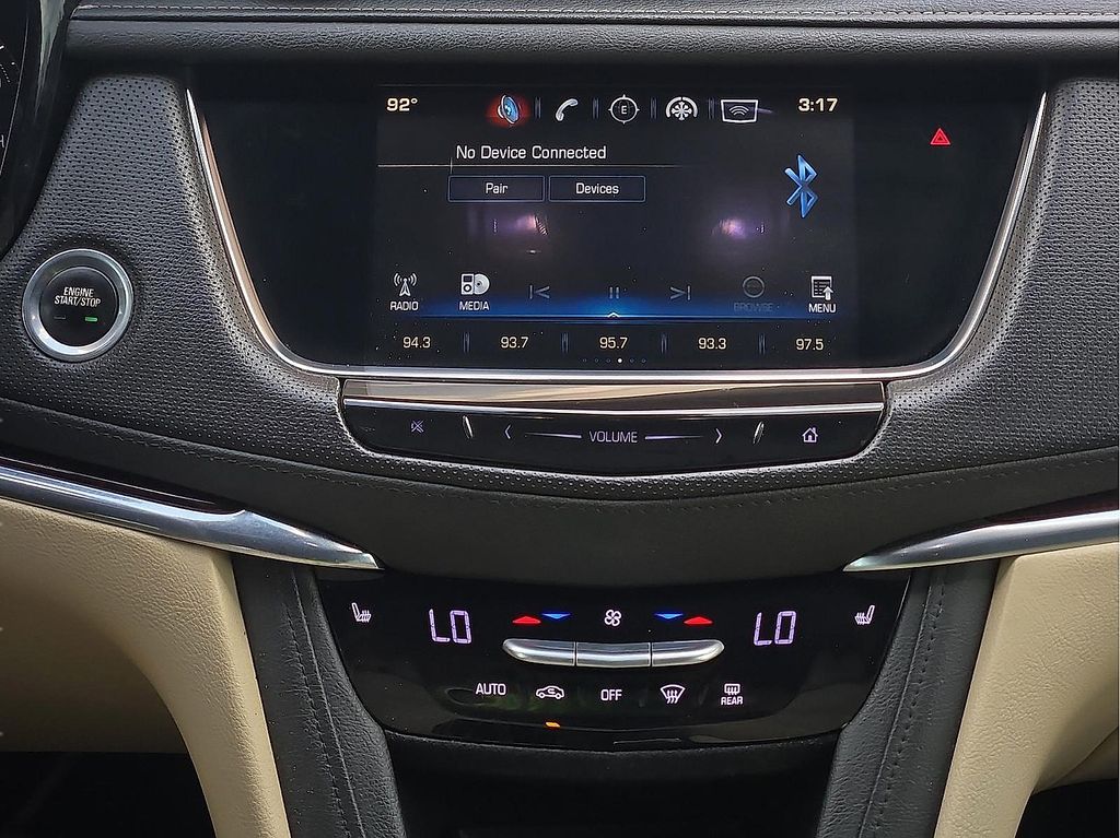 Used 2017 Cadillac XT5 Luxury For Sale in Farmington, AR