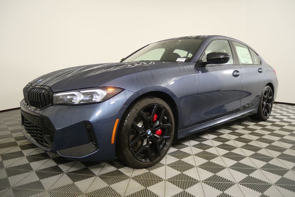 Thumbnail: 2026 BMW 3 Series - 8