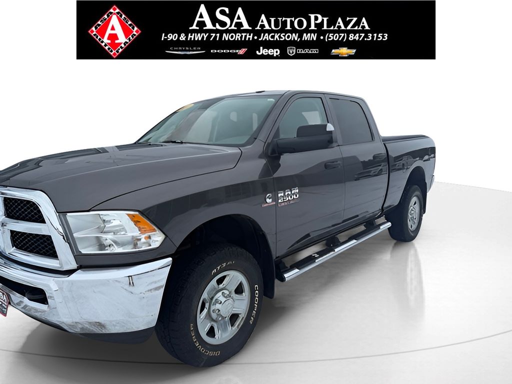 2014 RAM 2500 Tradesman Crew Cab 4WD