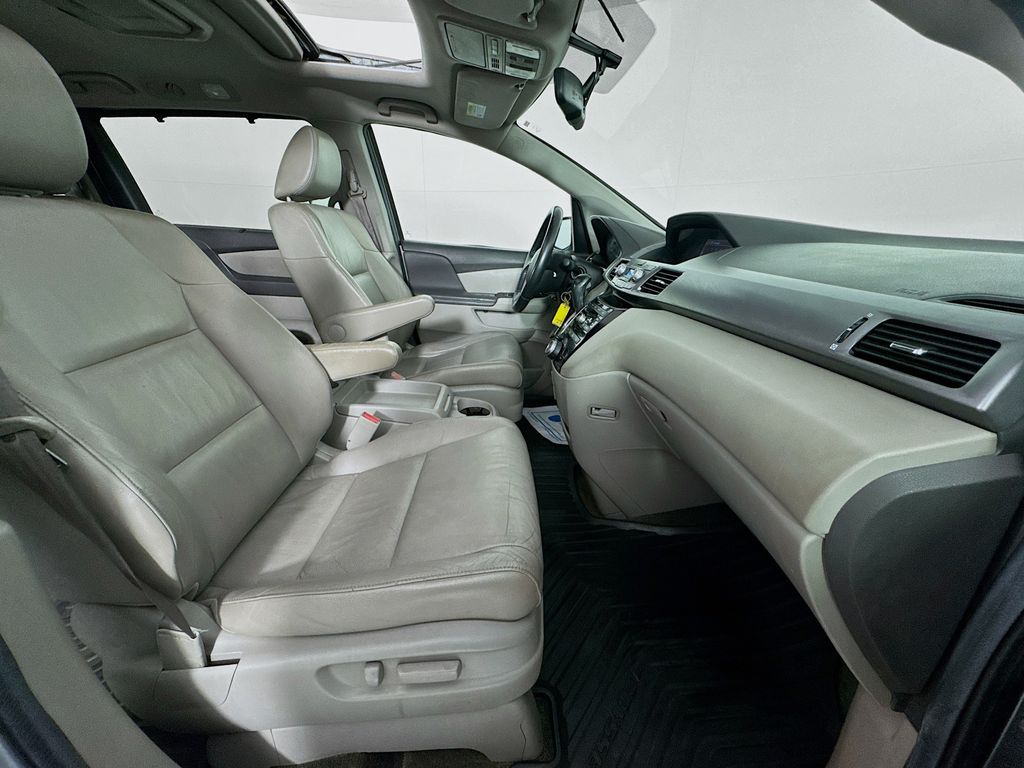 Used Car 2013 Honda Odyssey  Ex-l For Sale Under $10,000 In Austin, Texas