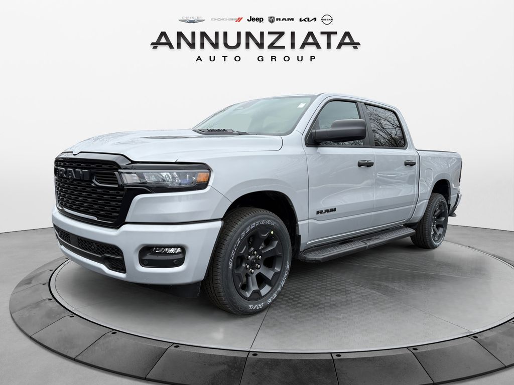 2026 RAM 1500 Express Crew Cab 4WD
