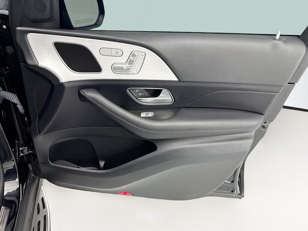 Thumbnail: 2024 Mercedes-Benz GLE - 24