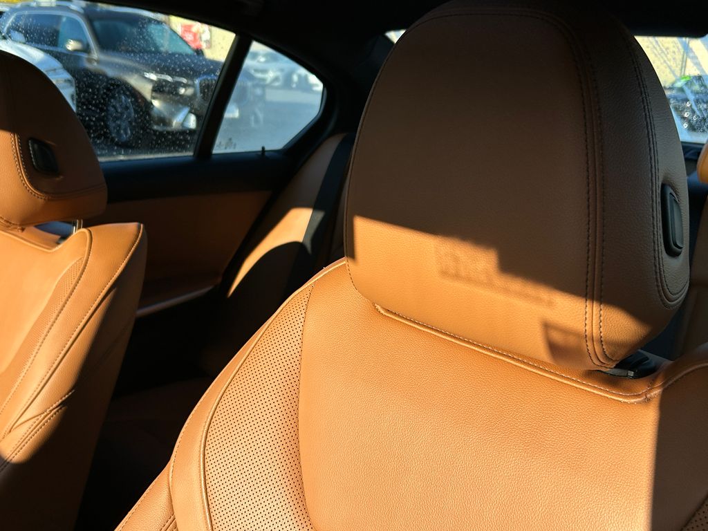 Thumbnail: 2023 BMW 3 Series - 14