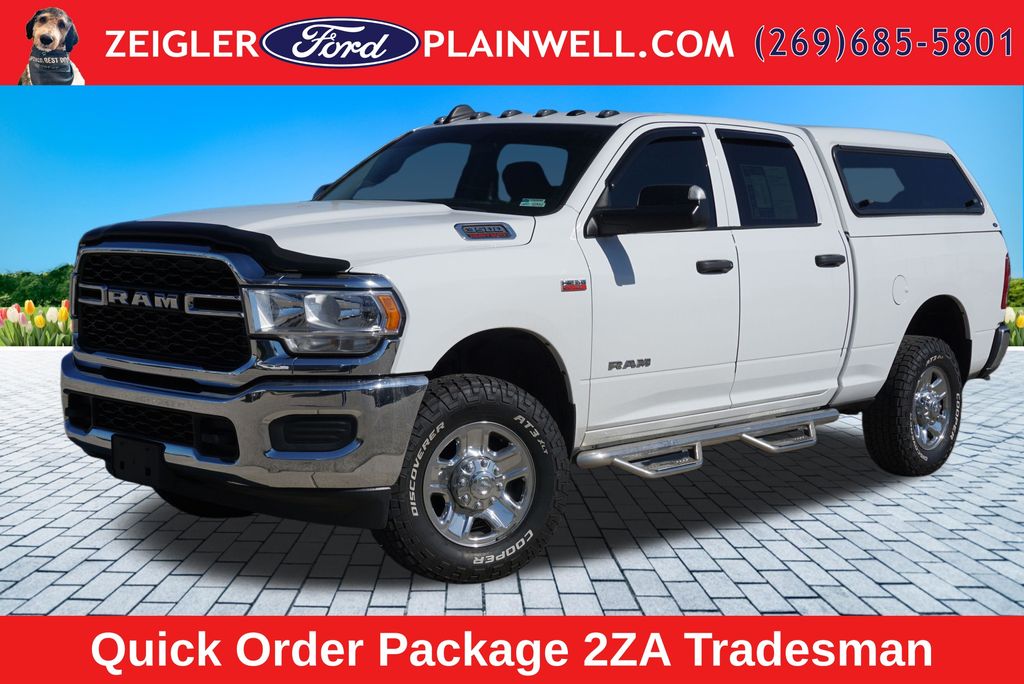 Bright White Clearcoat 2019 RAM 3500 Tradesman Crew Cab 4WD Pickup Truck Four-Wheel Drive 8-Speed Automatic