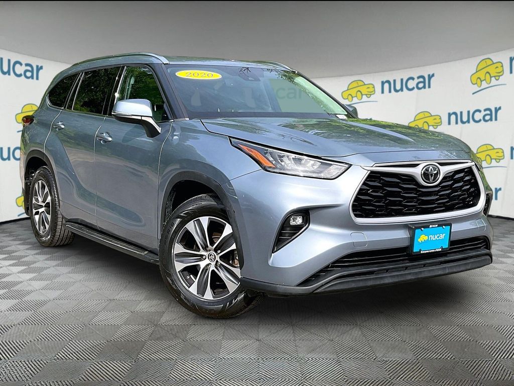 2020 Toyota Highlander — photo 1