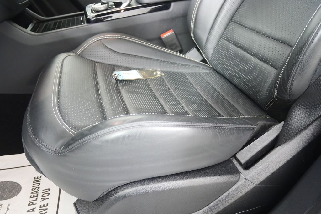 Thumbnail: 2018 Mercedes-Benz GLE - 11