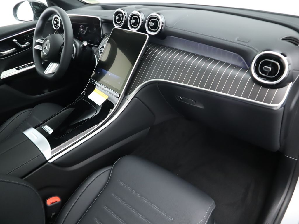 2024 Mercedes-Benz GLC 300 19