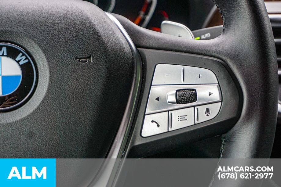 Used 2025 Black BMW xDrive30i image 30